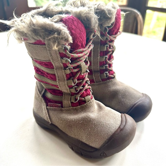 Keen Toddler Girls Wapato Waterproof Winter Snow Boots, Sz. 9 - Picture 2 of 4